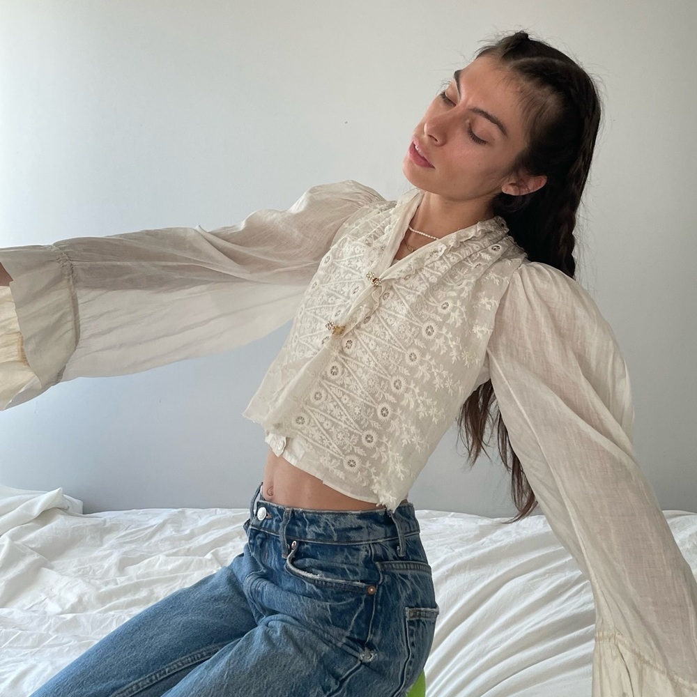 very old vintage puff sleeve blouse (needs work)